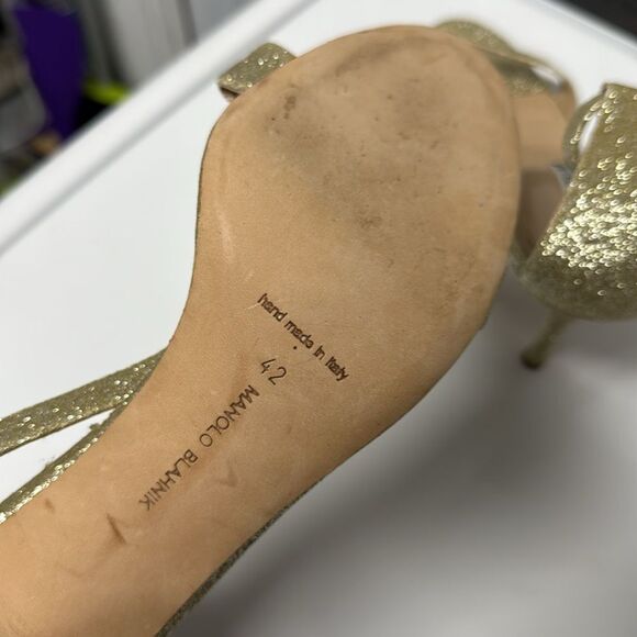 Manolo Blahnik Gold Glitter Stiletto Heels Size 42 LIKE NEW Excellent Condition - Picture 6 of 7